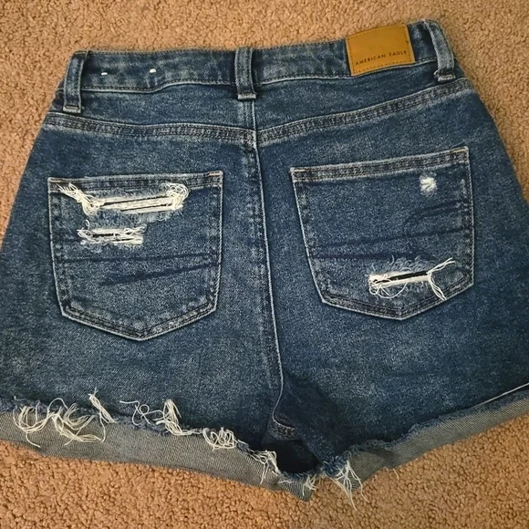 American Eagle Shorts.  Size 0. - Picture 2 of 2